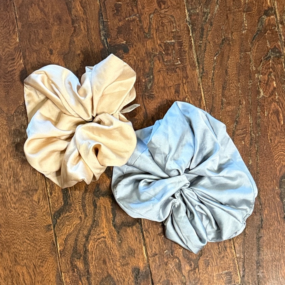 Free People Oversized Beige and Light Blue Hair Scrunchies NEW you choose!